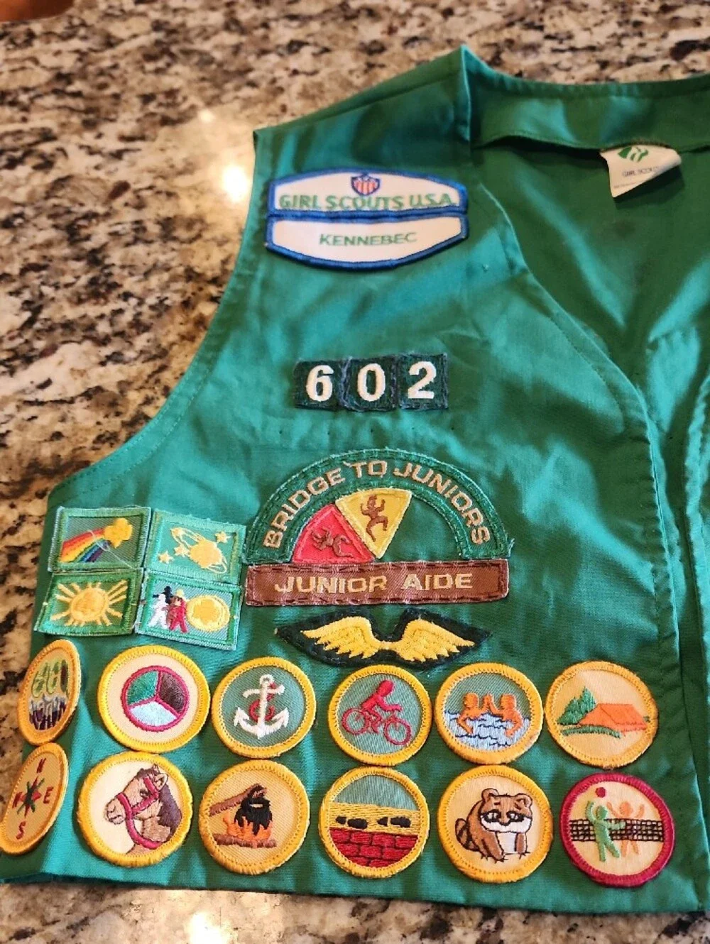 Girls' Junior Green Badge Vest - 602 Bridge to Juniors